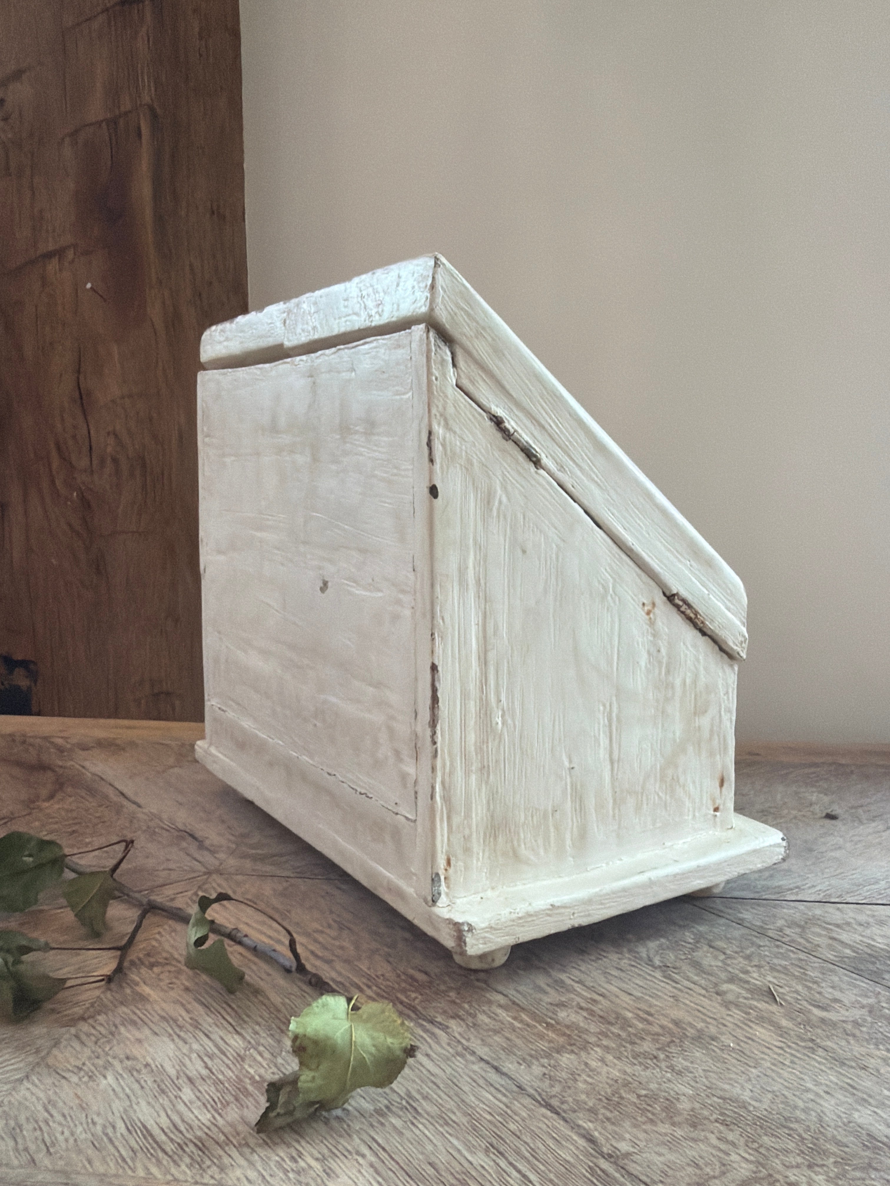 French White Stationary Cabinet
