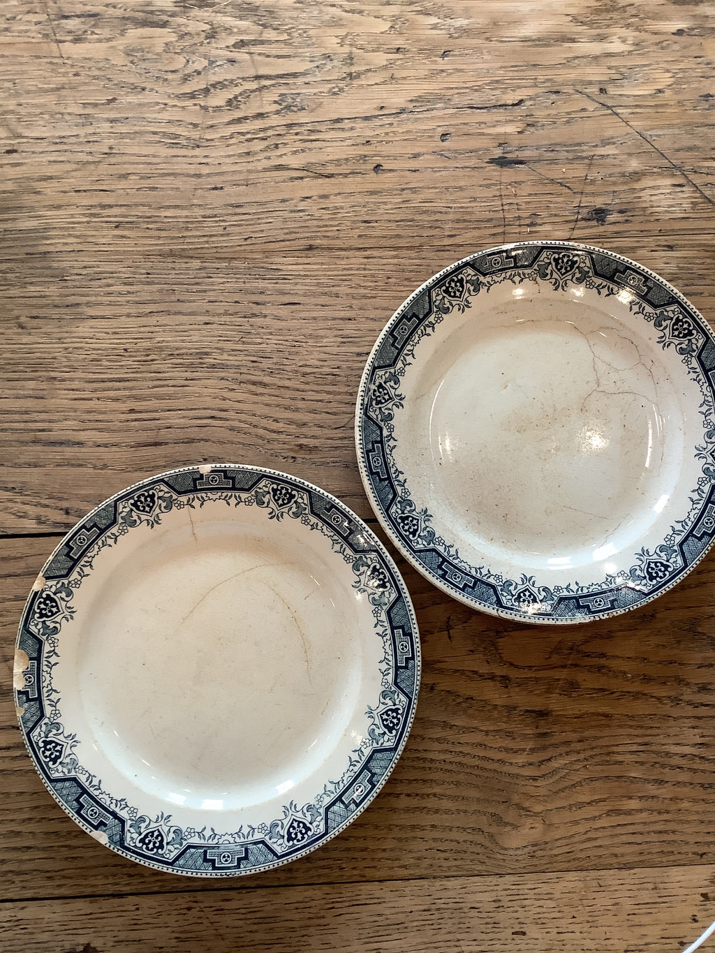 Chipped "Maroc" Plate