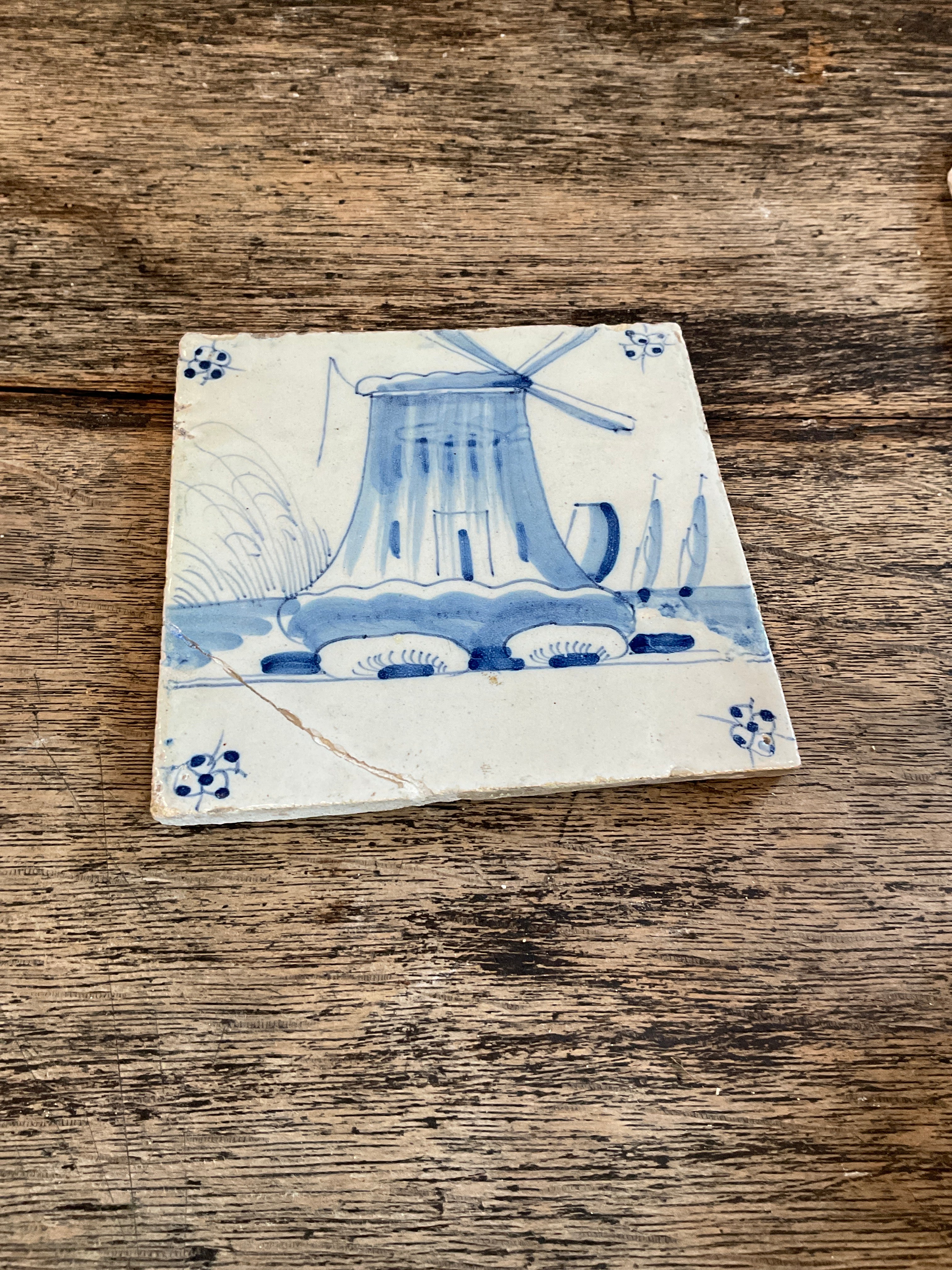 Handpainted Delft Tiles ( broken / repaired)