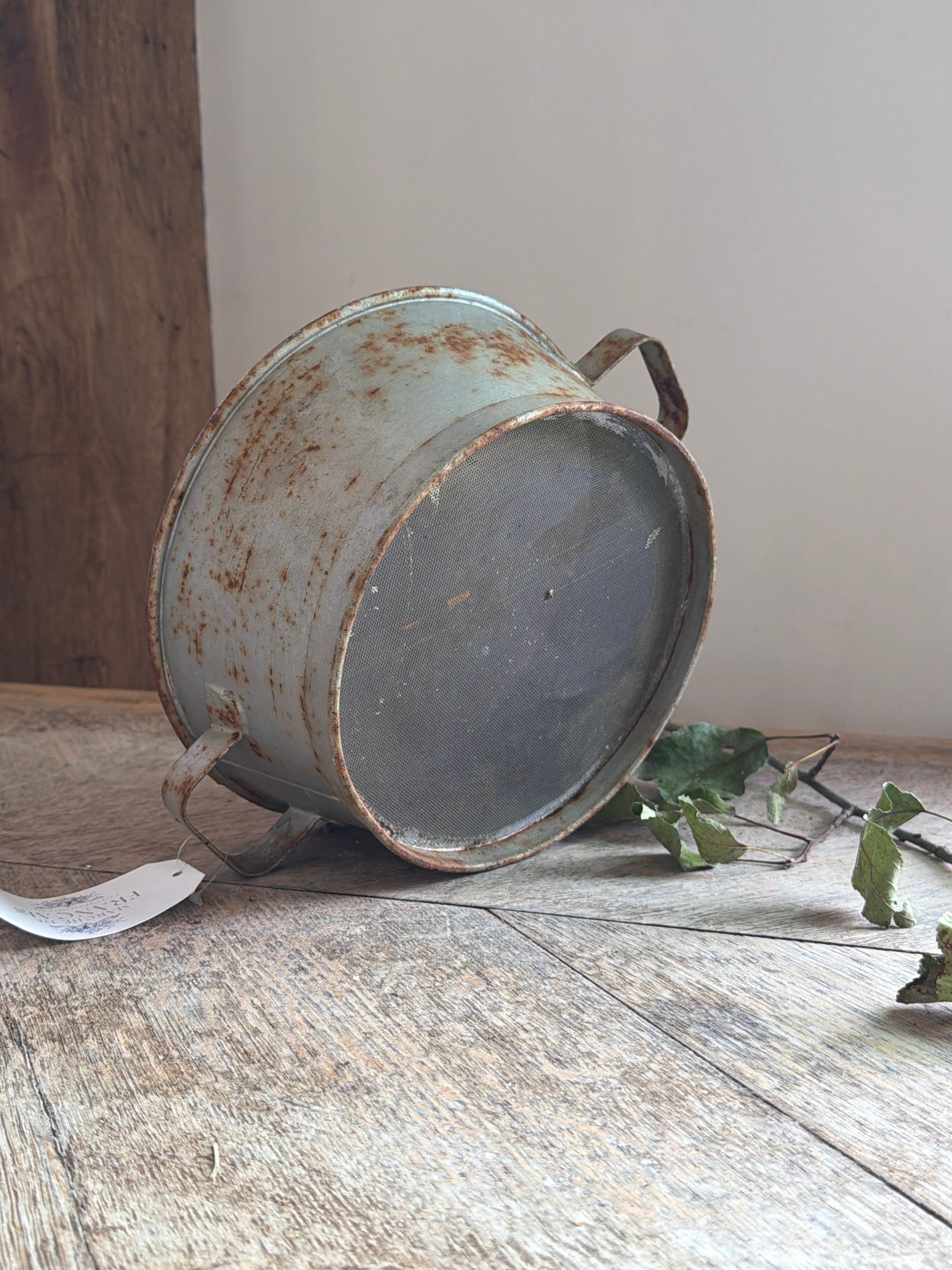 Fine Metal Sifter