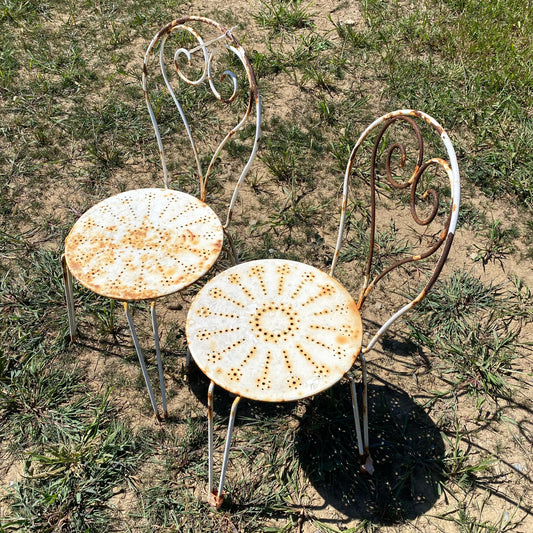 French Chippy White Garden Chairs (Set of 4)