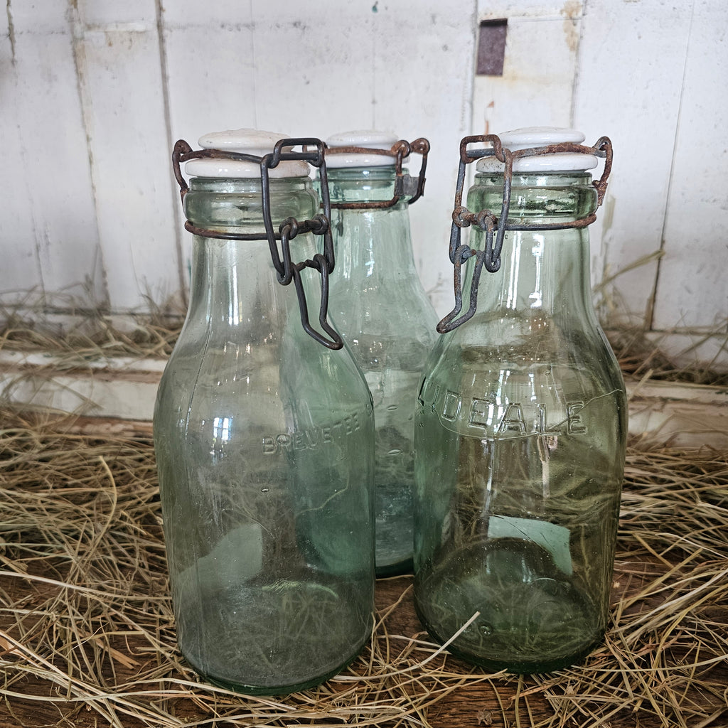 L'Ideale Porcelain Top Jar