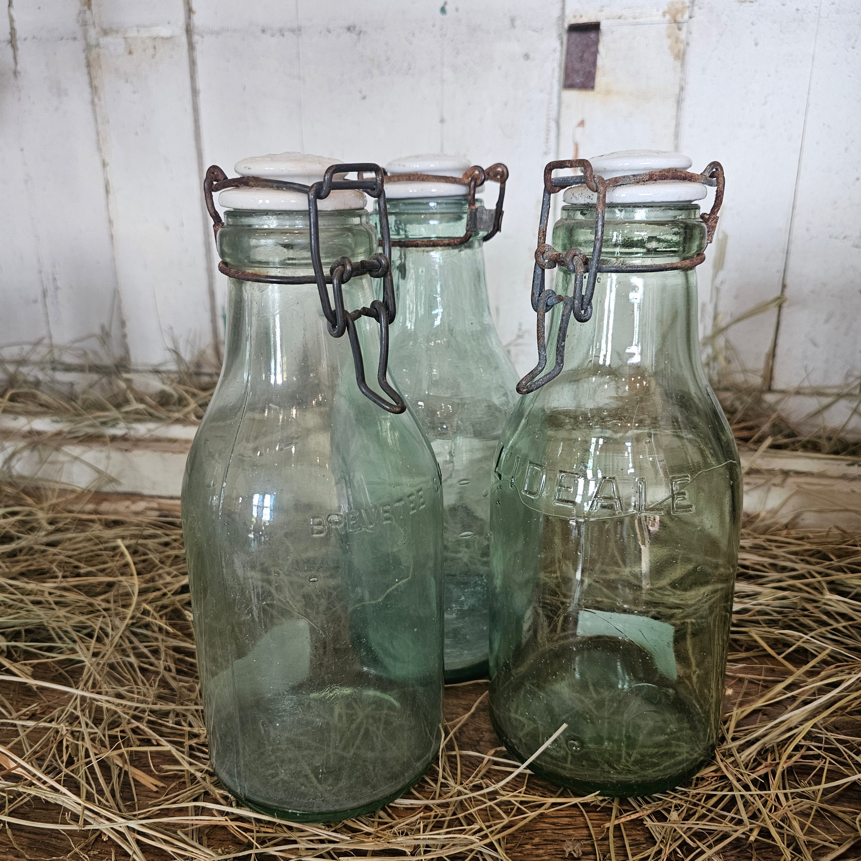 L'Ideale Porcelain Top Jar