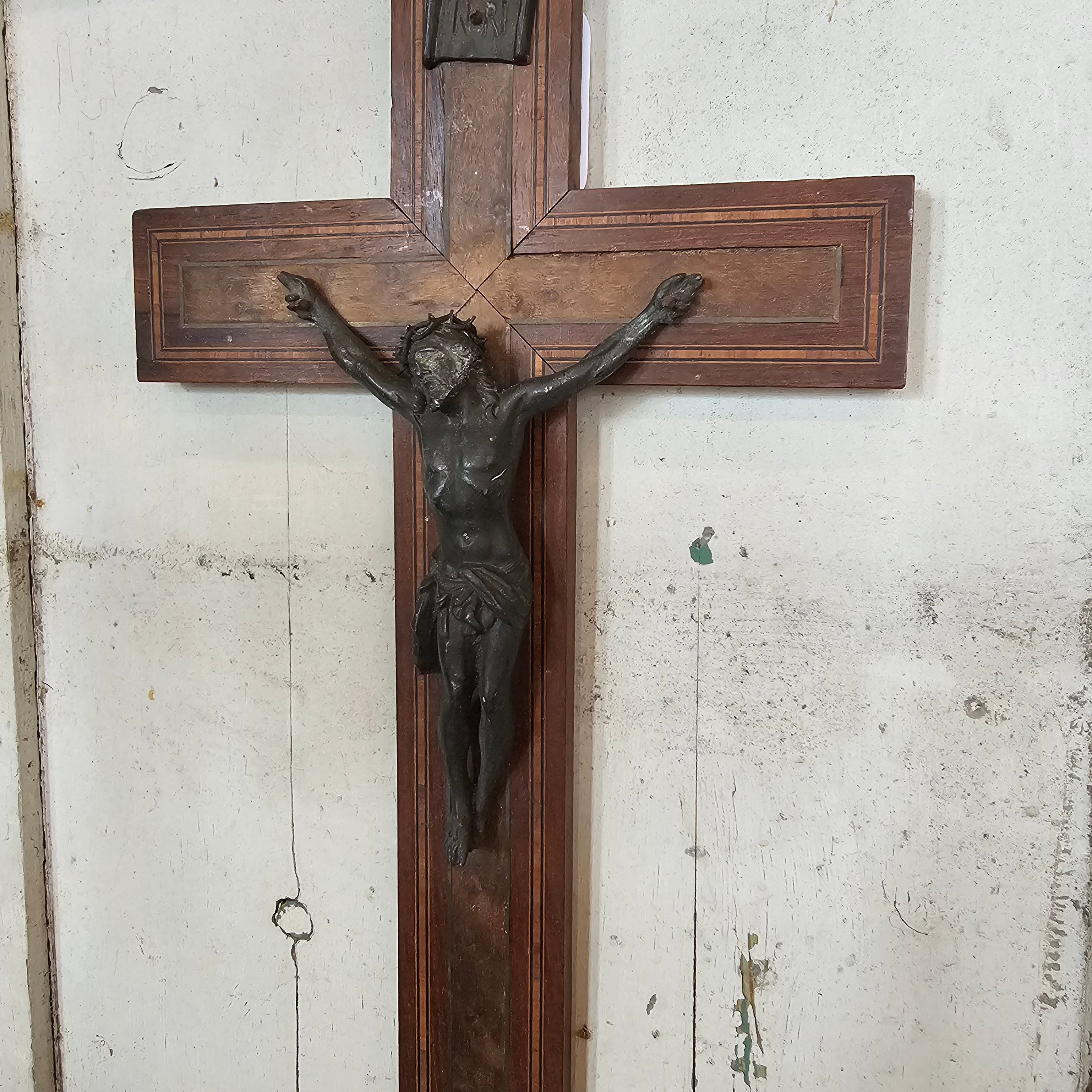 French Crucifix