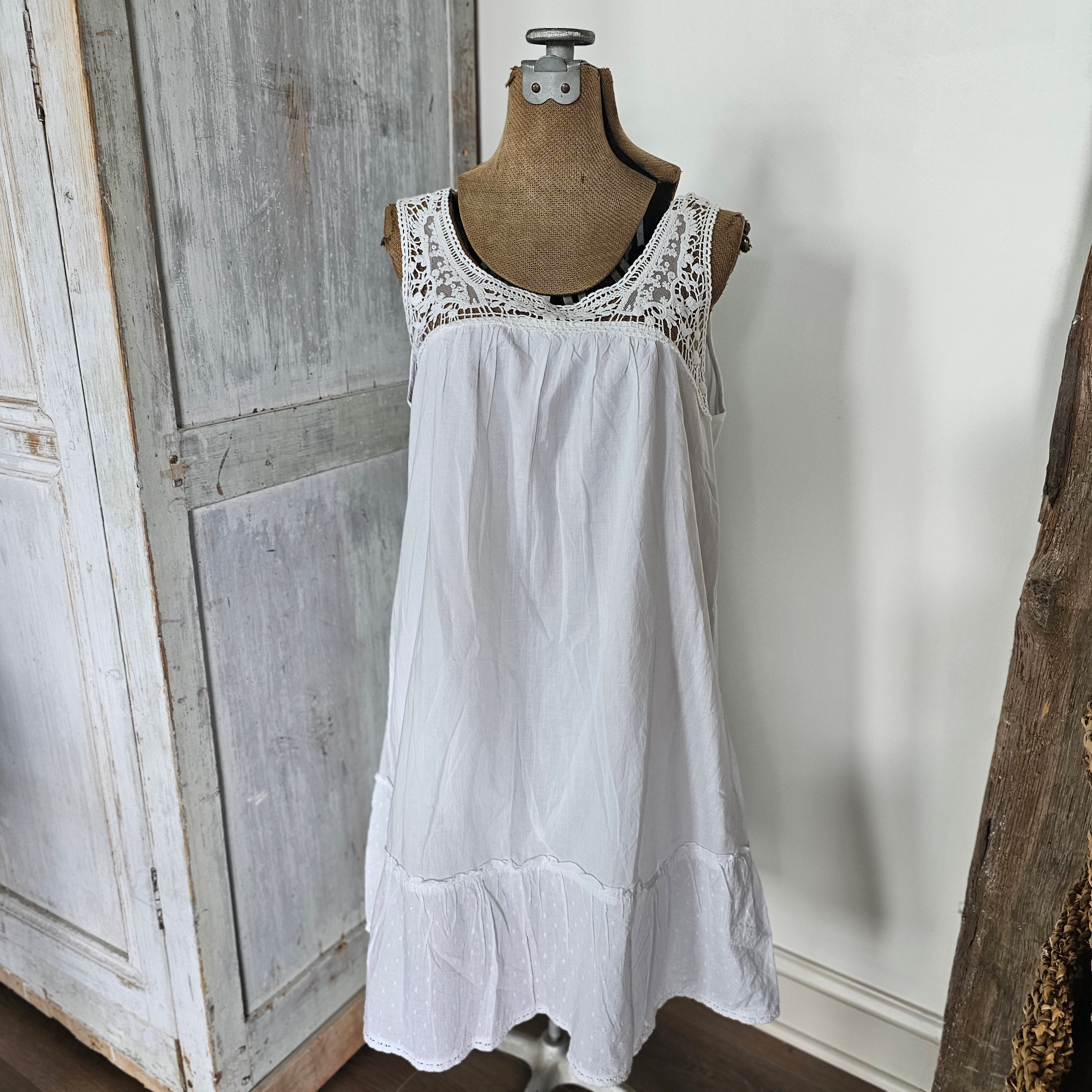 French Cotton and Lace Slip (Size 10)